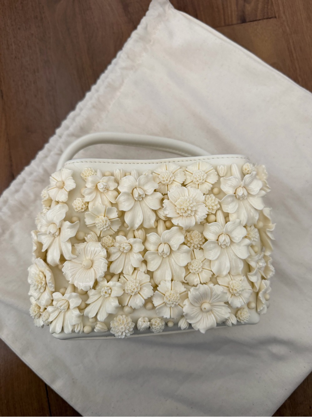 cult gaia solene Top Handle Bag in Ivory - Picture 12 of 13